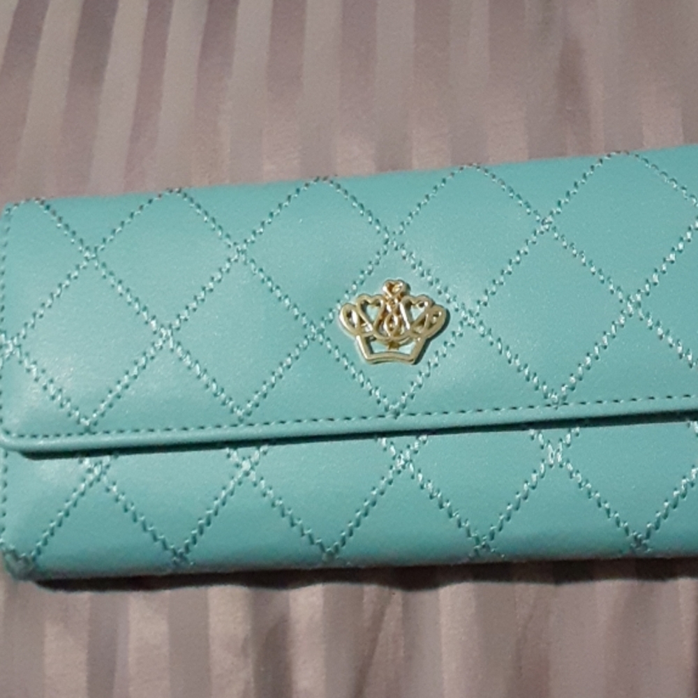 Brand new wallet